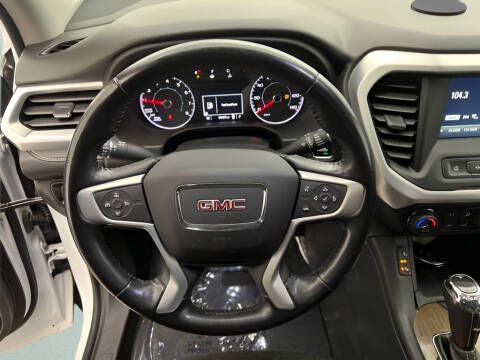 2018 GMC Acadia SLE-2