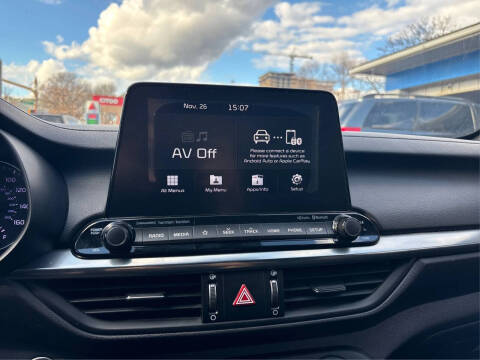 2020 Kia Forte GT Line