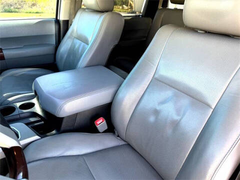 2014 Toyota Sequoia Platinum