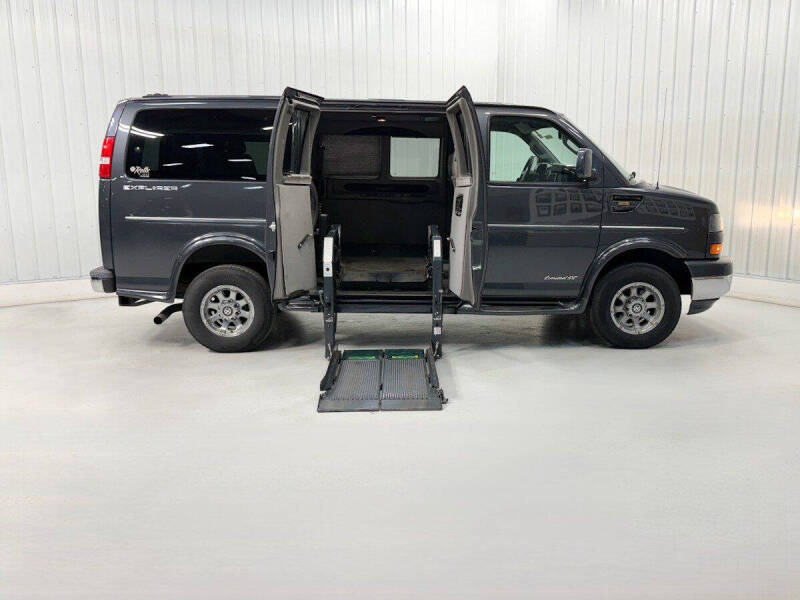 2016 GMC Savana 2500