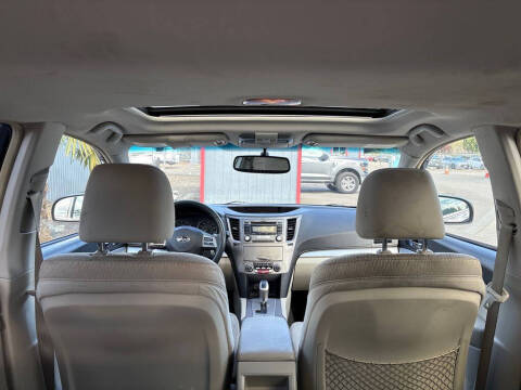 2012 Subaru Outback 2.5i Premium