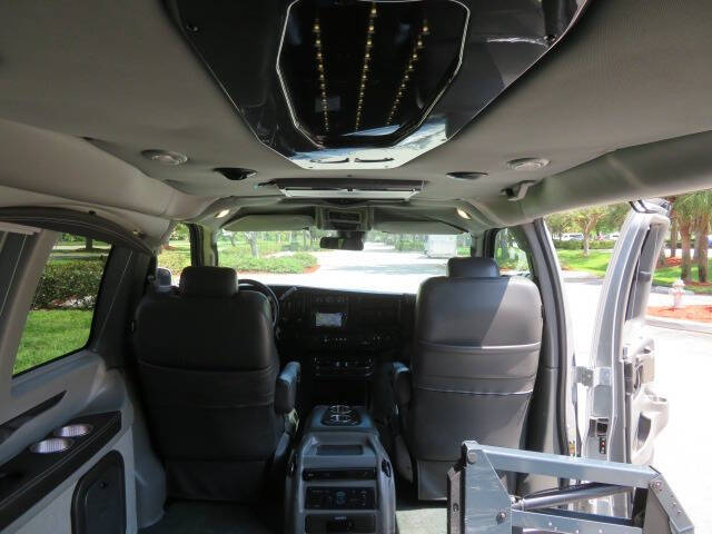 2020 Chevrolet Express 2500