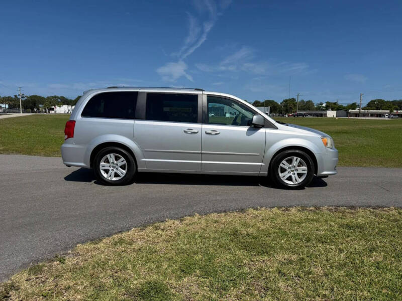 2012 Dodge Grand Caravan Crew