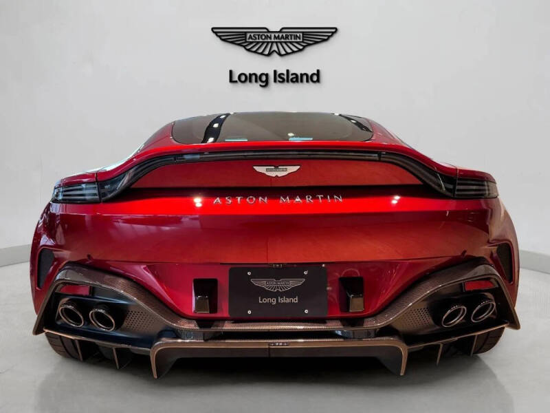 2025 Aston Martin Vantage