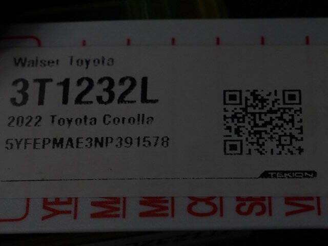 2022 Toyota Corolla LE
