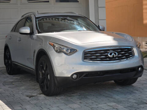 2011 Infiniti FX50