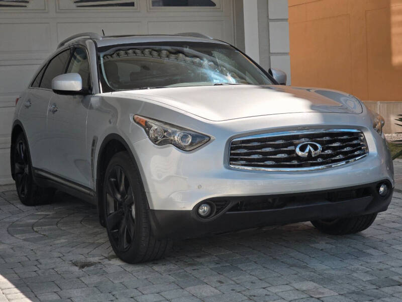 2011 Infiniti FX50