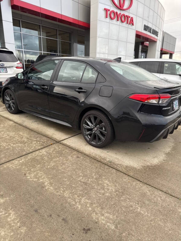 2025 Toyota Corolla SE