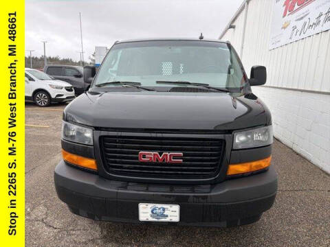 2022 GMC Savana 2500
