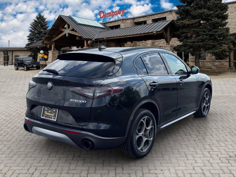 2024 Alfa Romeo Stelvio Ti