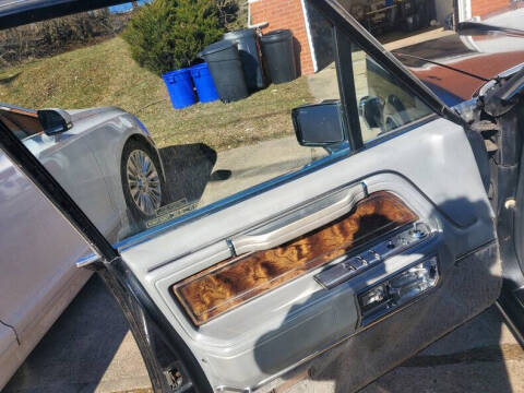 1984 Lincoln Town Car