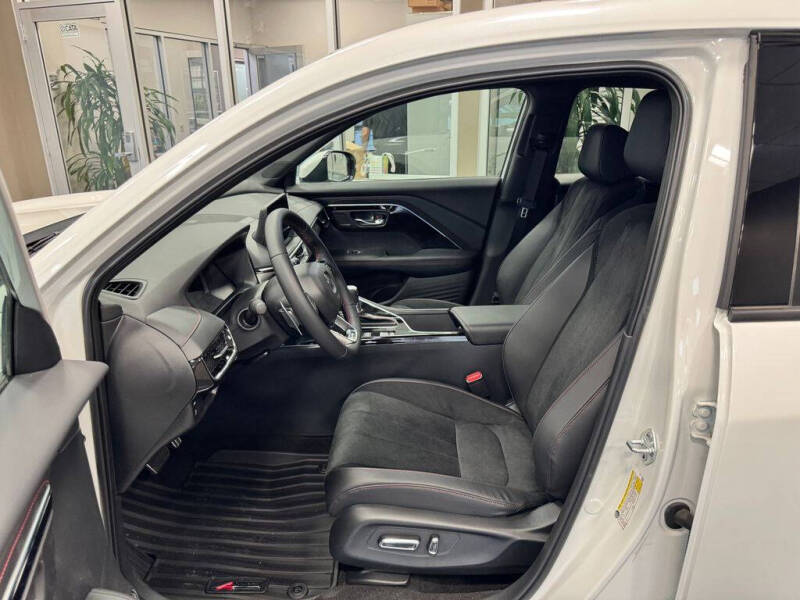 2025 Acura ADX w/A-SPEC