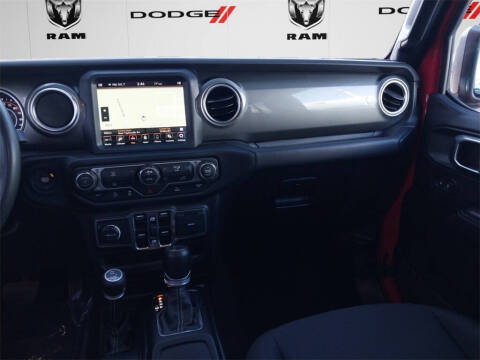 2023 Jeep Gladiator Overland