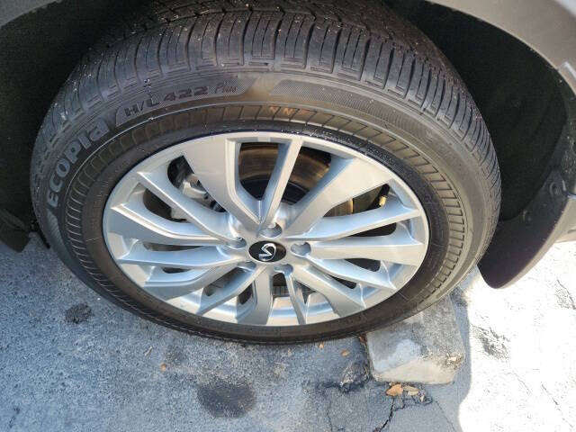 2025 Infiniti QX50 Luxe