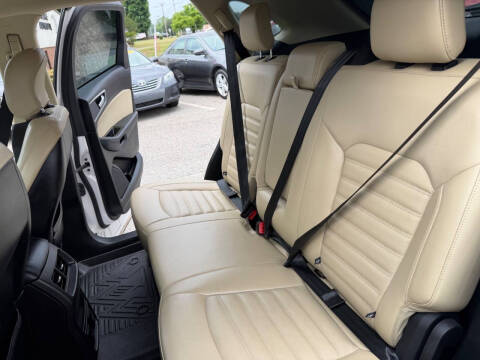 2017 Ford Edge SEL