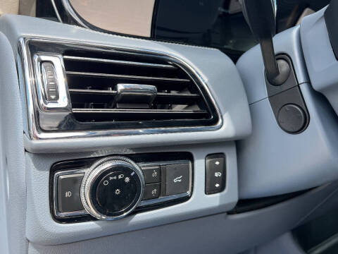 2020 Lincoln Navigator Black Label