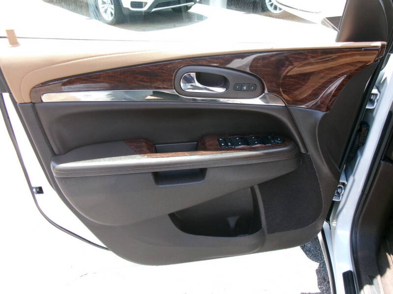 2017 Buick Enclave Leather