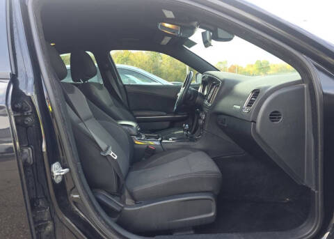 2015 Dodge Charger SE