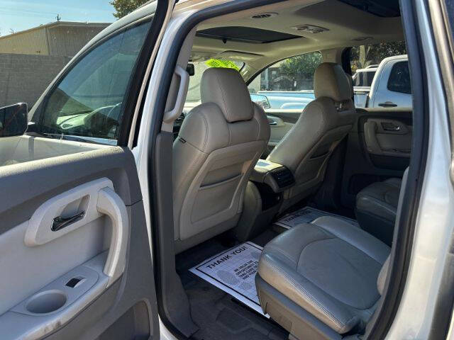 2012 Chevrolet Traverse LT