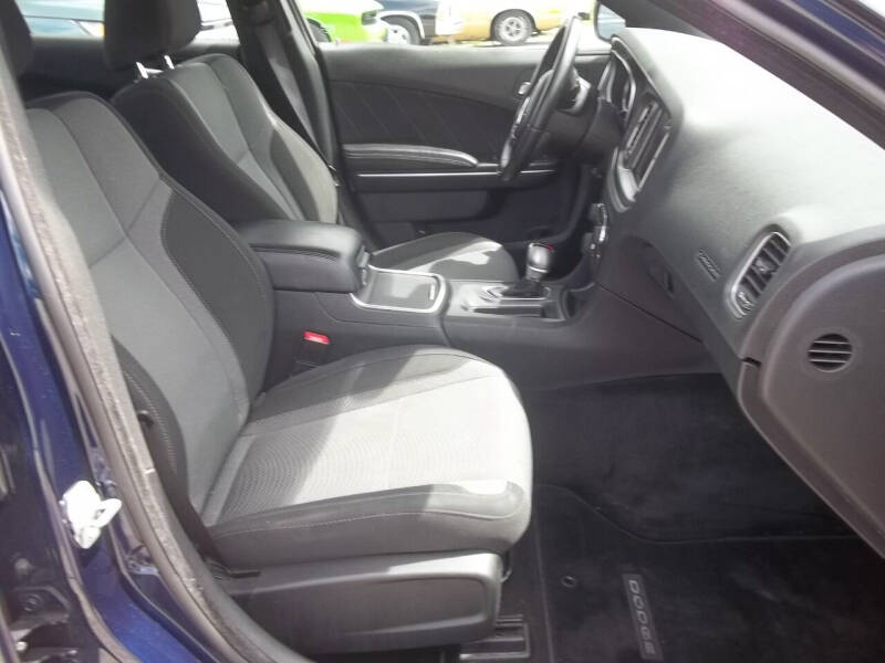 2016 Dodge Charger SXT