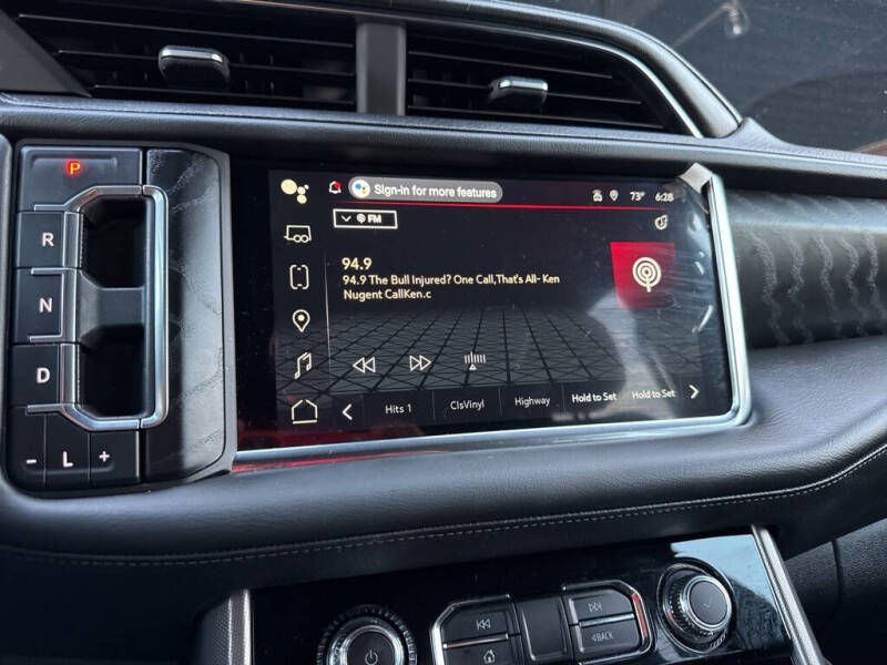 2022 GMC Yukon Denali