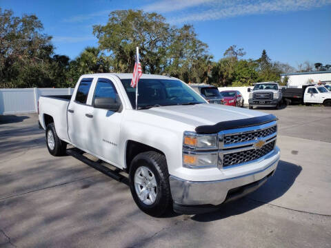 2014 Chevrolet Silverado 1500 for sale at Mike's Trucks & Cars in Port Orange FL