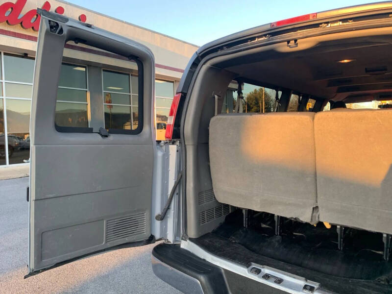 2016 Chevrolet Express LS 3500