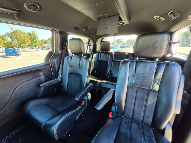 2014 Dodge Grand Caravan SXT 30th Anniversary