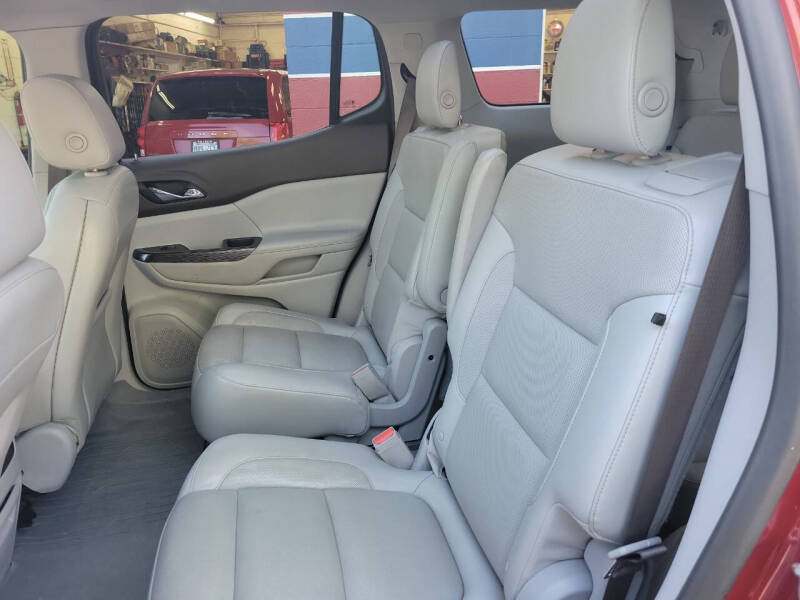 2019 GMC Acadia SLT-1