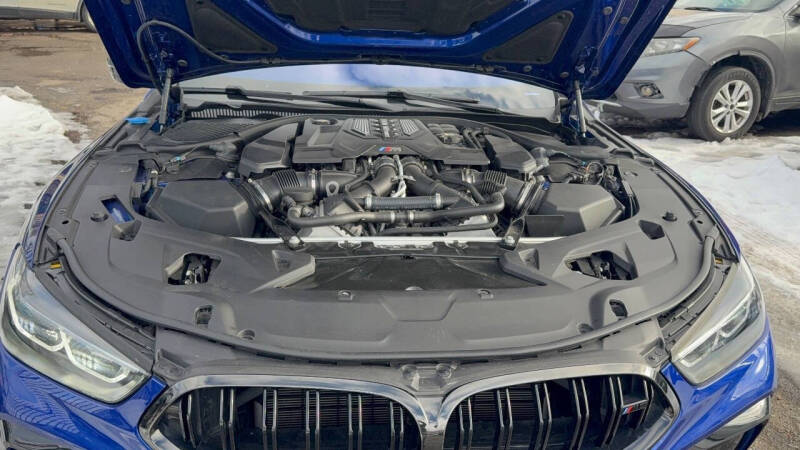 2023 BMW M8 Competition