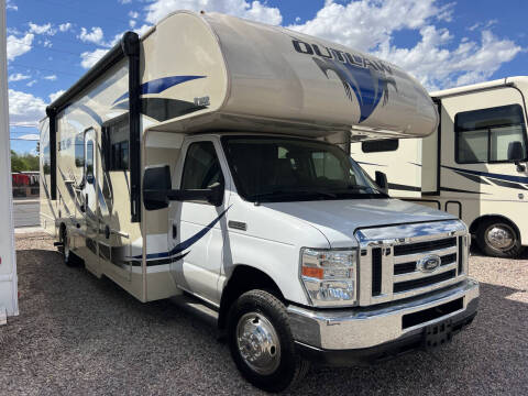 2018 Thor Motor Coach Outlaw 29J Class C