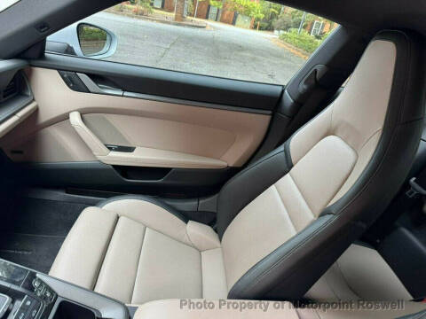 2025 Porsche 911 Carrera