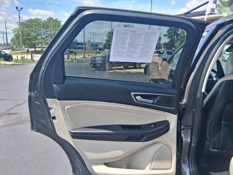 2019 Ford Edge Titanium