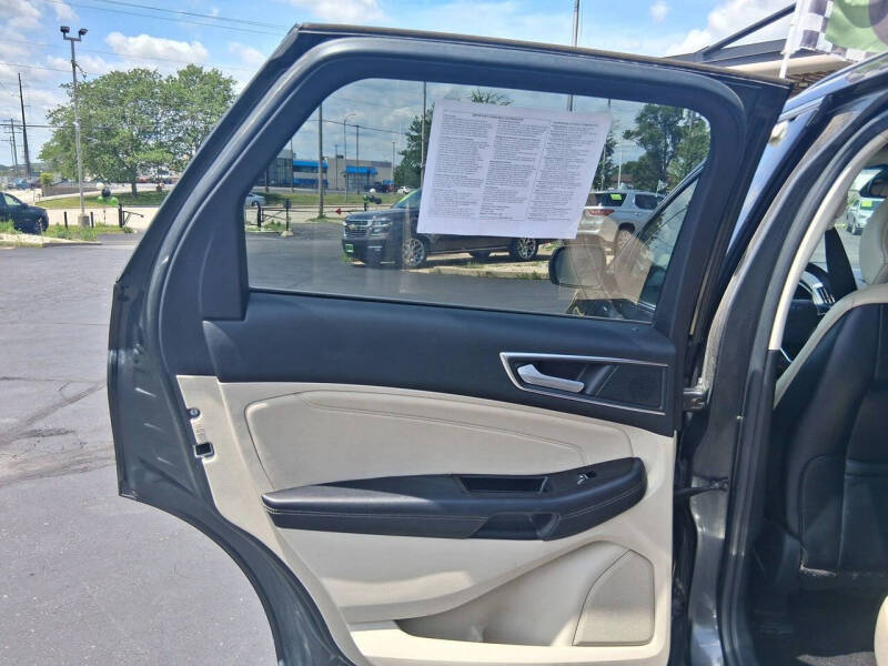 2019 Ford Edge Titanium