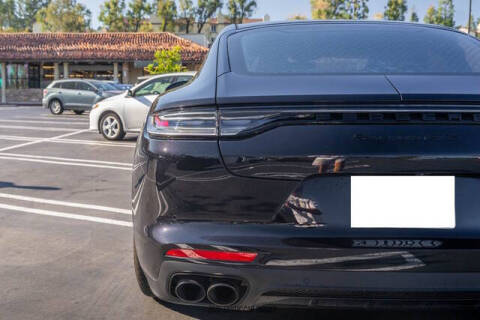 2023 Porsche Panamera GTS