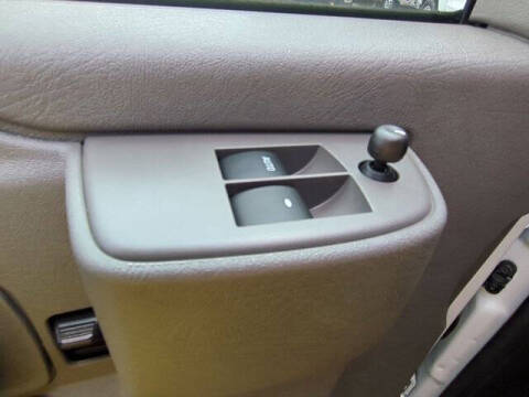 2025 Chevrolet Express 2500