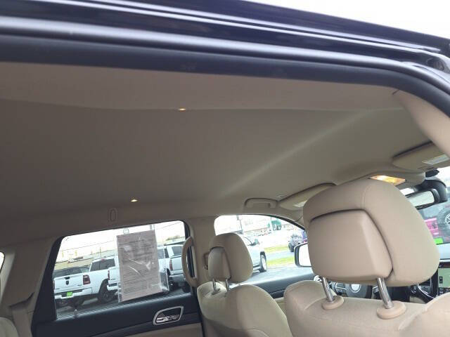 2022 Jeep Grand Cherokee WK Laredo E