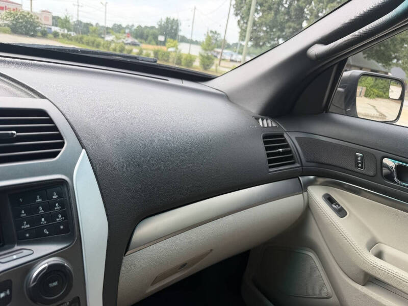 2014 Ford Explorer