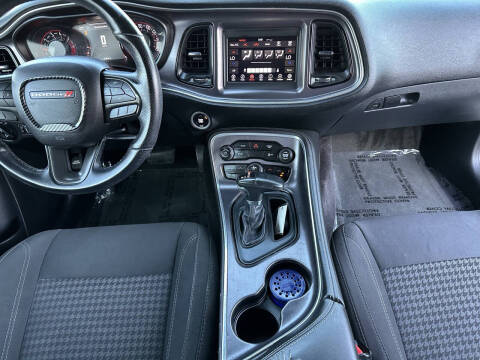 2018 Dodge Challenger SXT