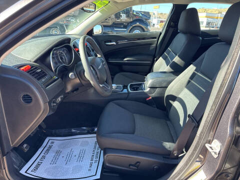 2023 Chrysler 300 Touring