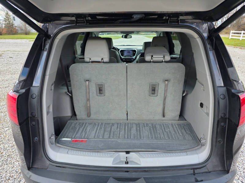 2017 GMC Acadia SLT-1