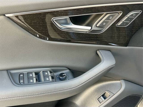 2025 Audi Q8 quattro Prestige 55 TFSI