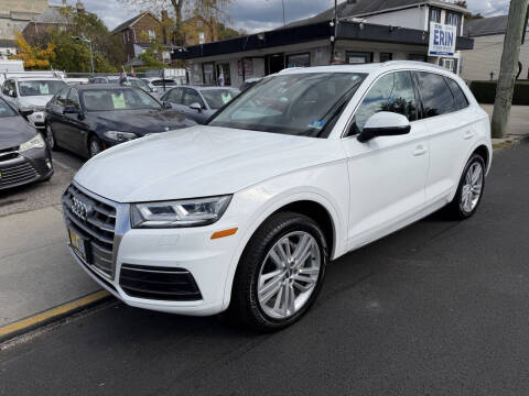 2020 Audi Q5 quattro Premium Plus 45 TFSI