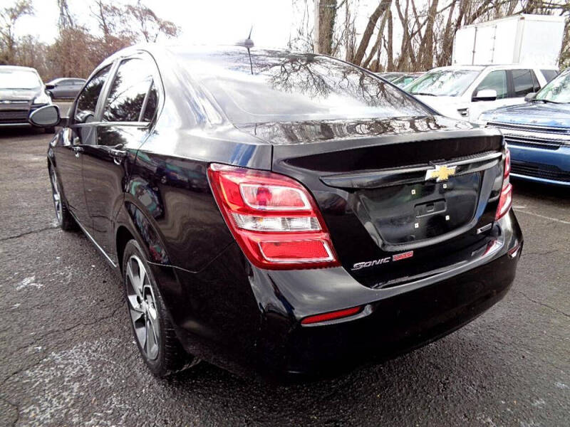 2017 Chevrolet Sonic Premier Auto