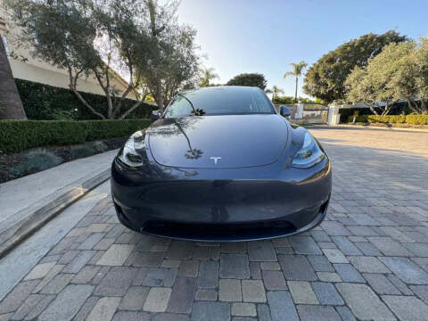 2024 Tesla Model Y Long Range