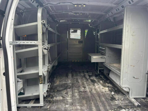 2019 Chevrolet Express 2500