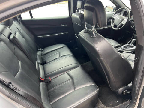 2013 Chrysler 200 Limited