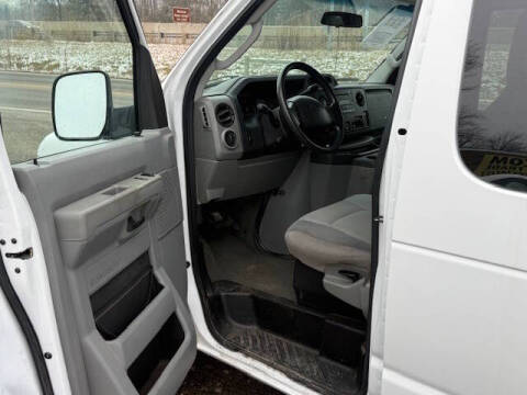 2009 Ford E-Series E-350 SD XL