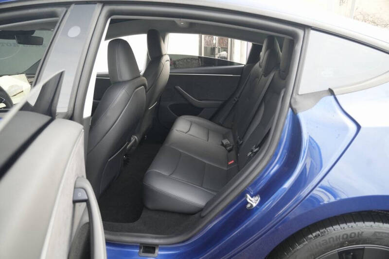 2025 Tesla Model 3 Long Range