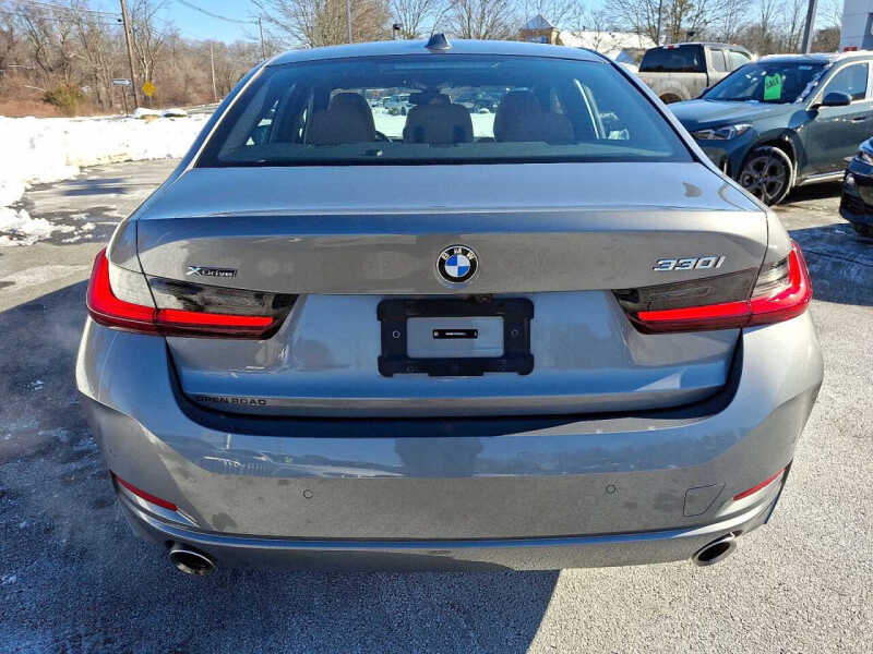2023 BMW 3 Series 330i xDrive